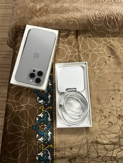 Apple iPhone 15 Pro Max 256GB