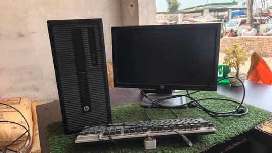 hp computer PC, keyboard and LCD available