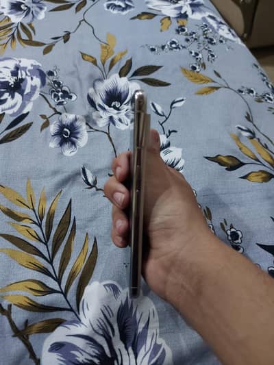 Google Pixel 8 Pro