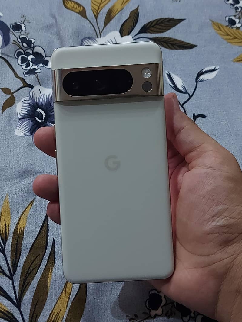 Google Pixel 8 Pro 5