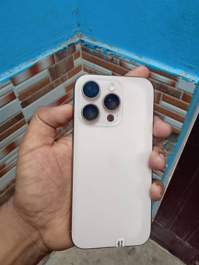 I Phone 16 Pro Jv