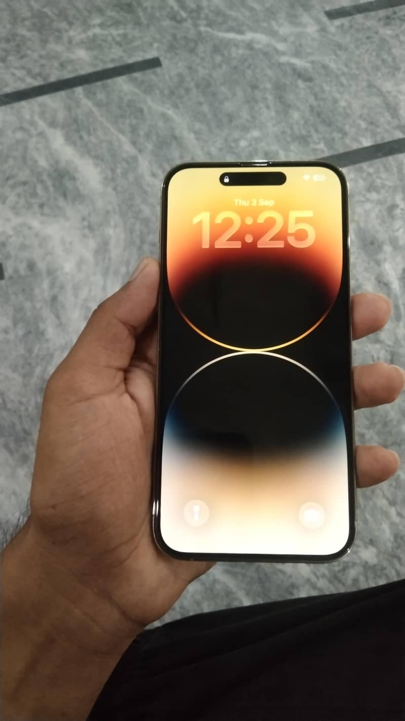 Apple iPhone 14 Pro Max 2