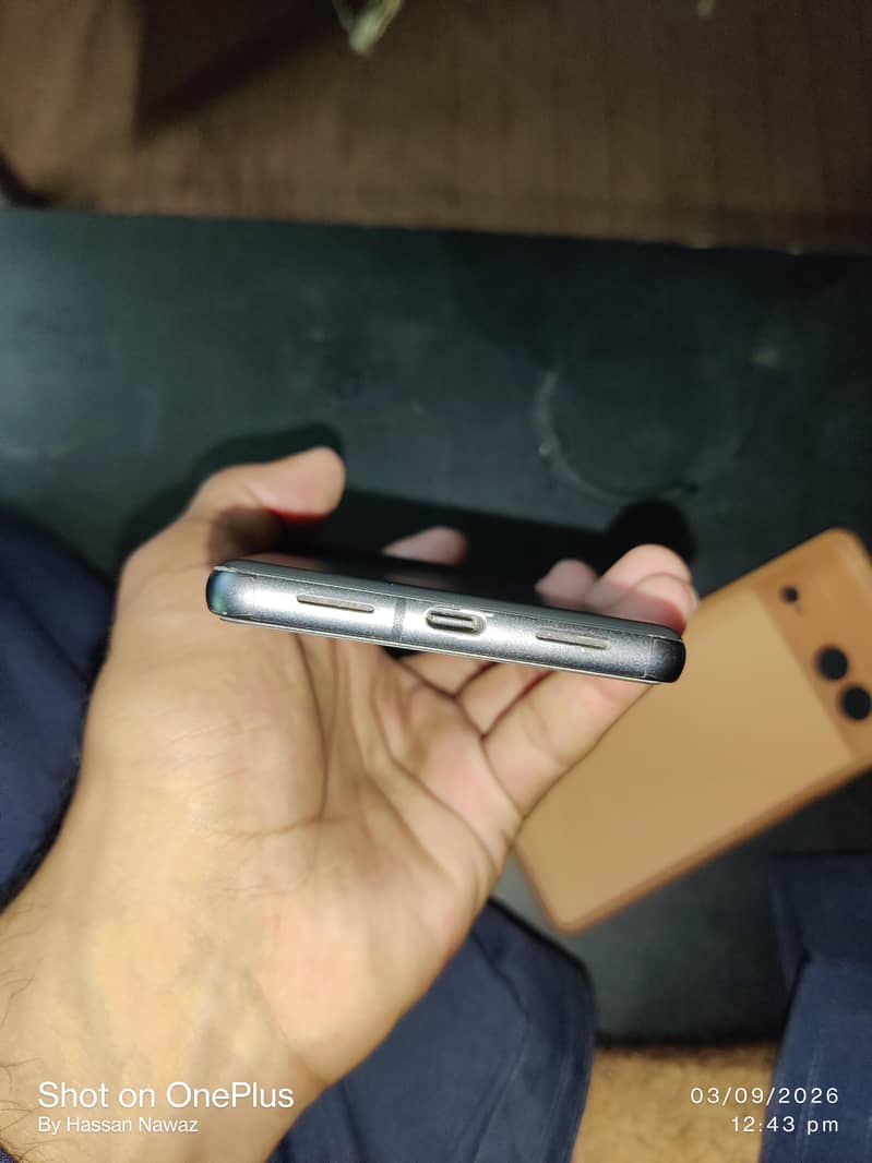 Google Pixel 7 6