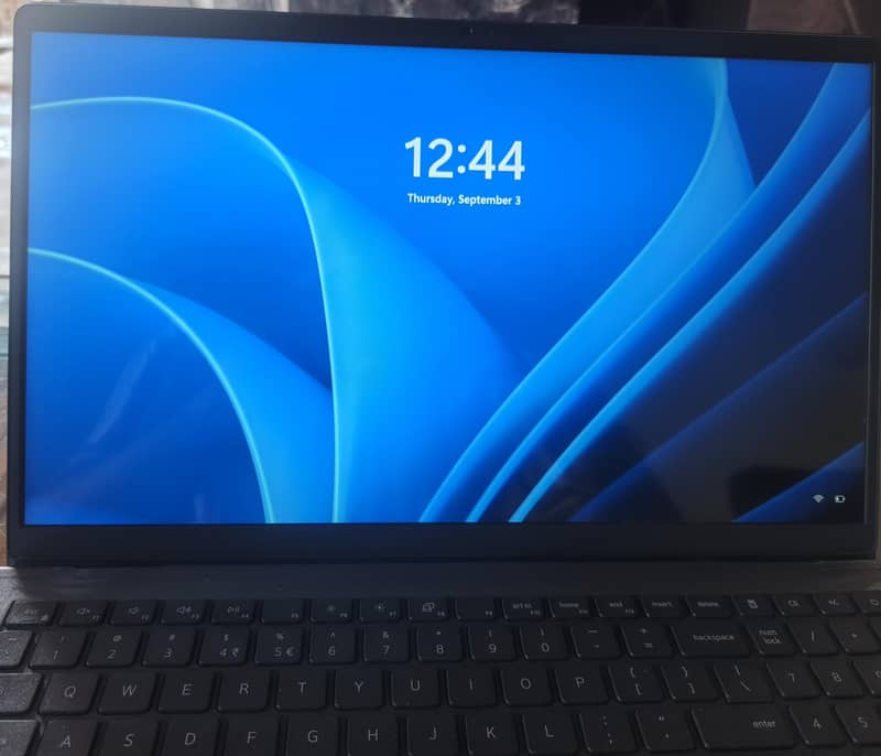 Dell V 3