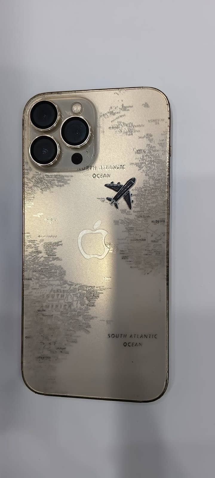 Apple iPhone 13 Pro Max 1