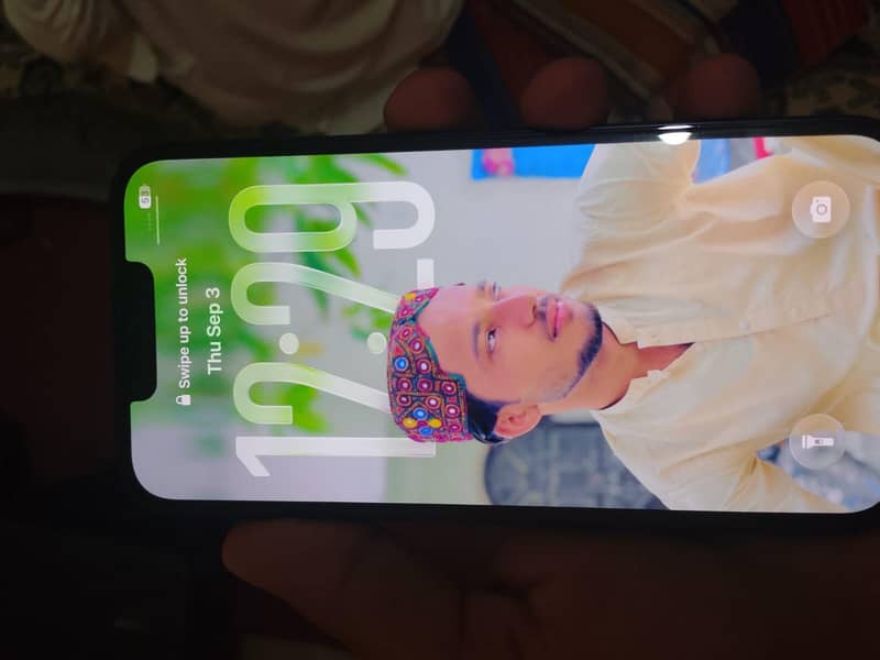 Apple iPhone 13 1
