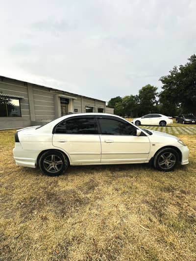 Honda Civic EXi 2004