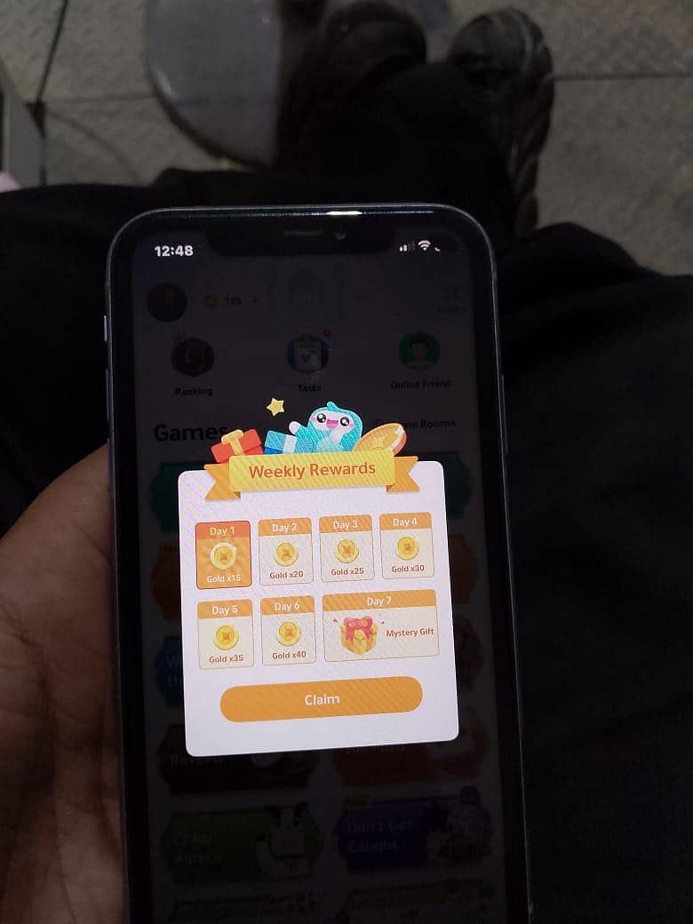 Apple iPhone 11 4