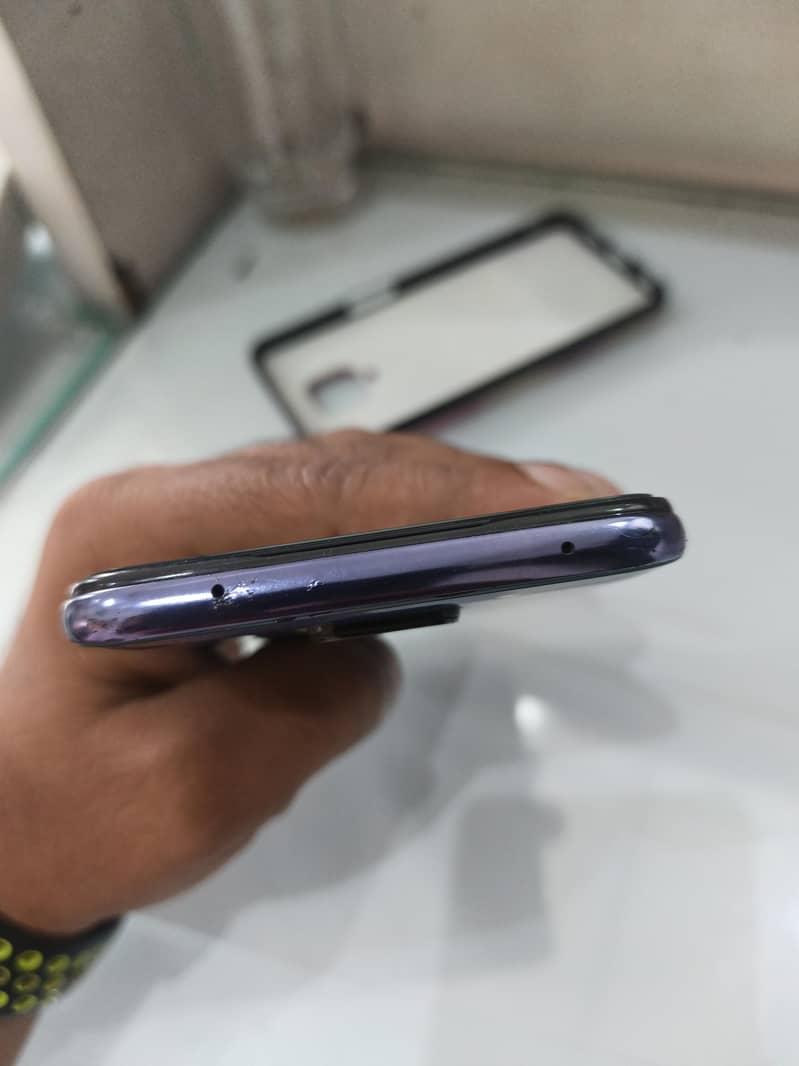 Xiaomi Redmi Note 9 4