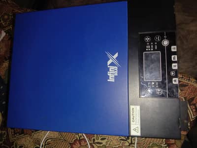 Hybrid battery solar inverter