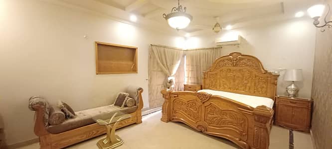 1 Kanal Furnished well maintained house for rent