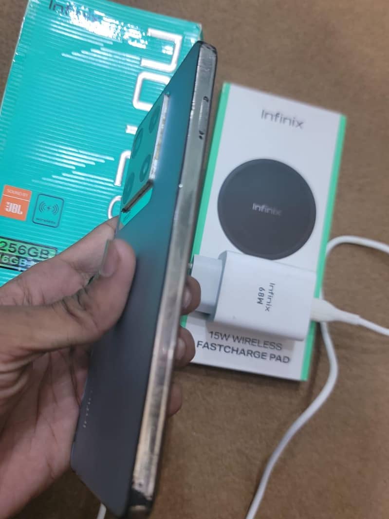 Infinix Note 30 Pro 5