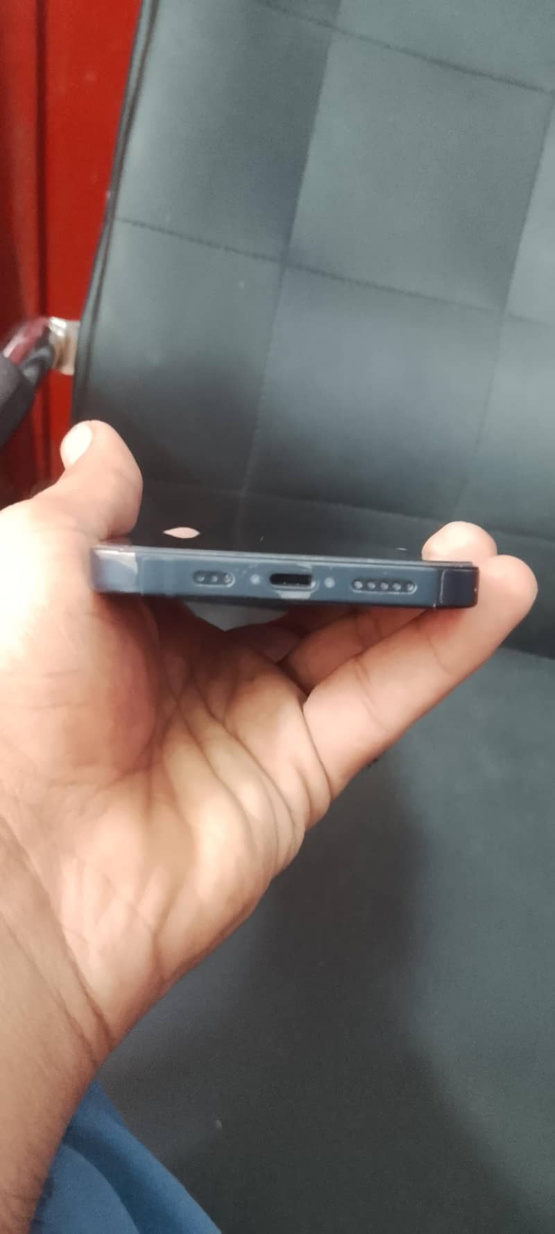 Apple iPhone 13 0