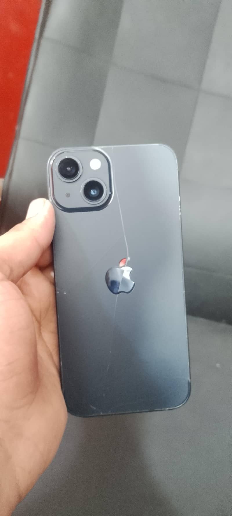 Apple iPhone 13 2
