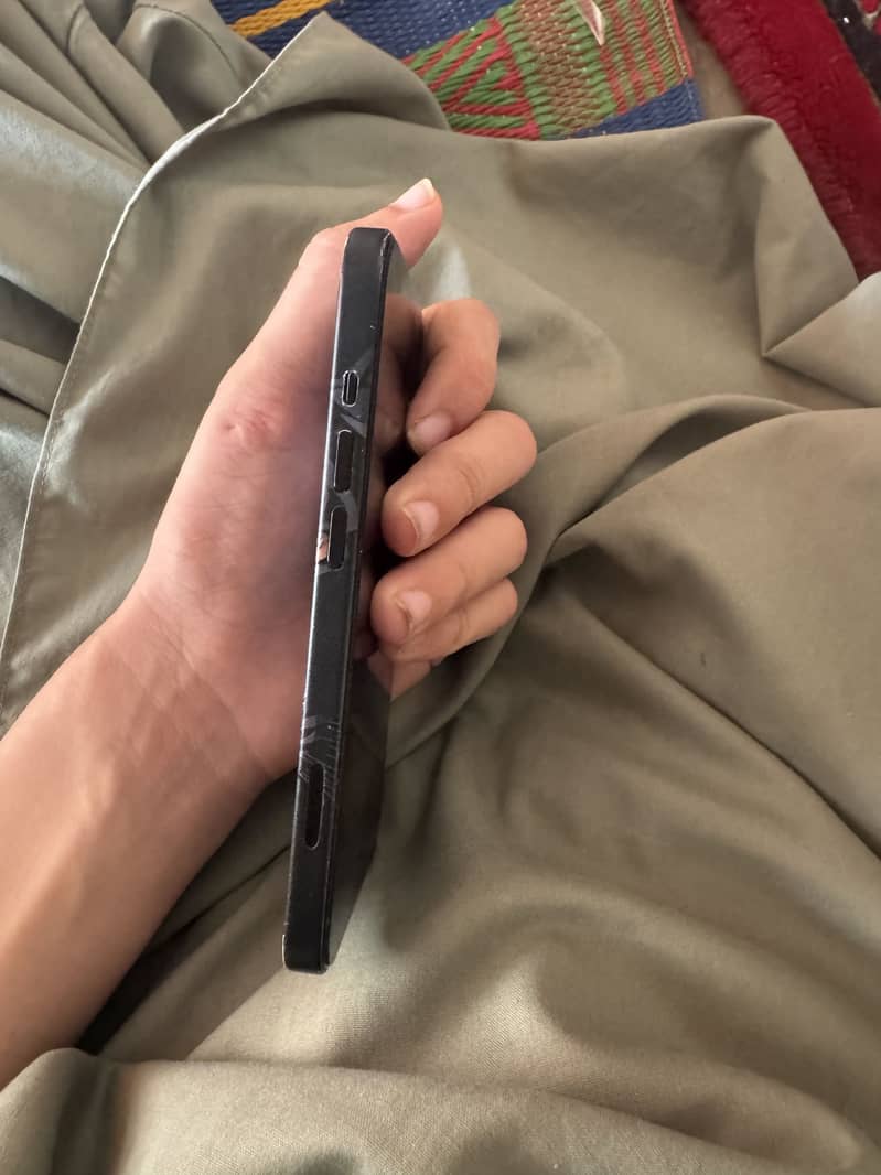 Apple iPhone 15 2