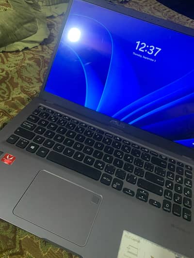 ASUS VivoBook 15 (M515DA / X515DA)