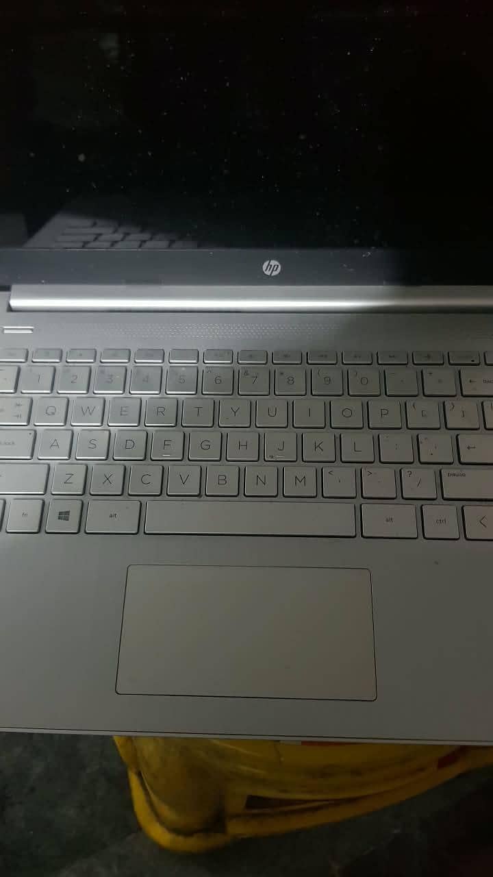 HP i3 2