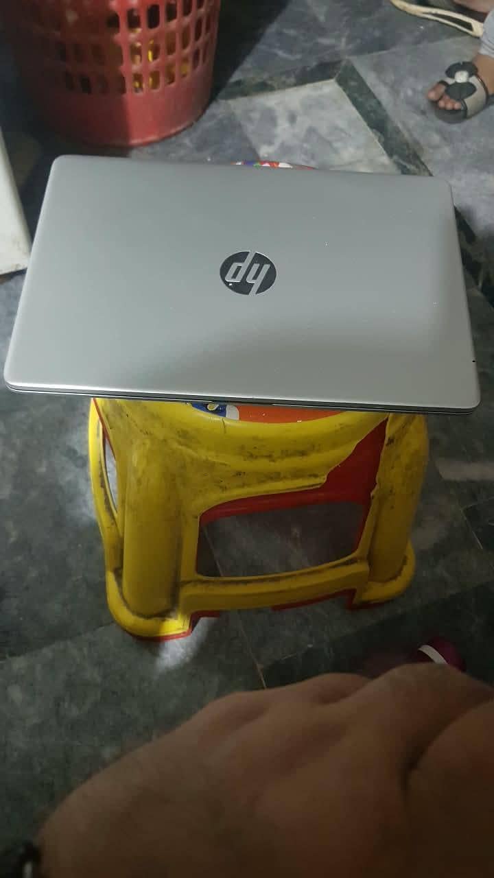 HP i3 5