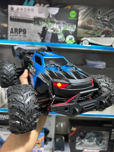Hobby Grade Car 60 km/hr Speed/Brushless Motors/4x4/Off Road Car