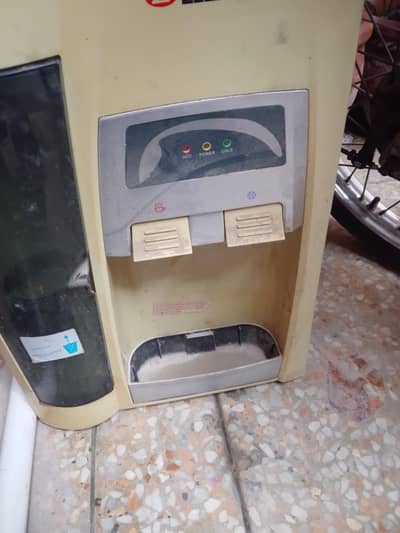 water dispenser