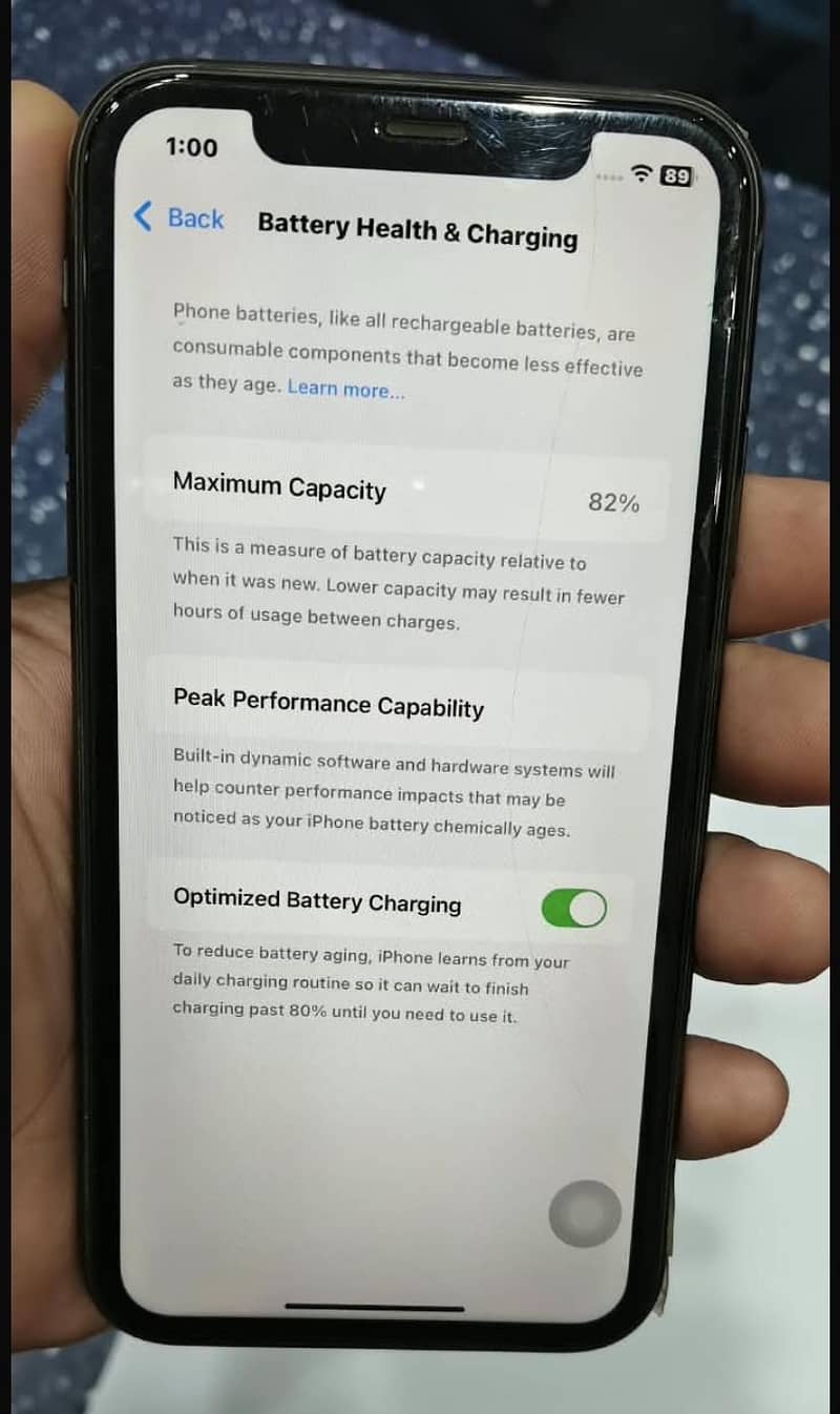 Apple iPhone 11 0