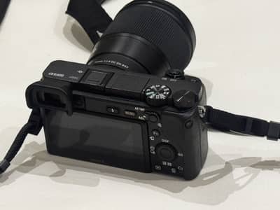 Sony a6400 with Sigma 16mm1.4