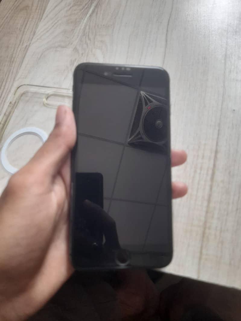 iPhone 7plus 0