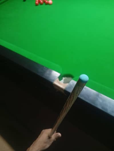 John Paris cue