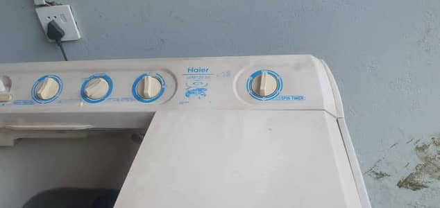Haier Washing Machine with Dryer