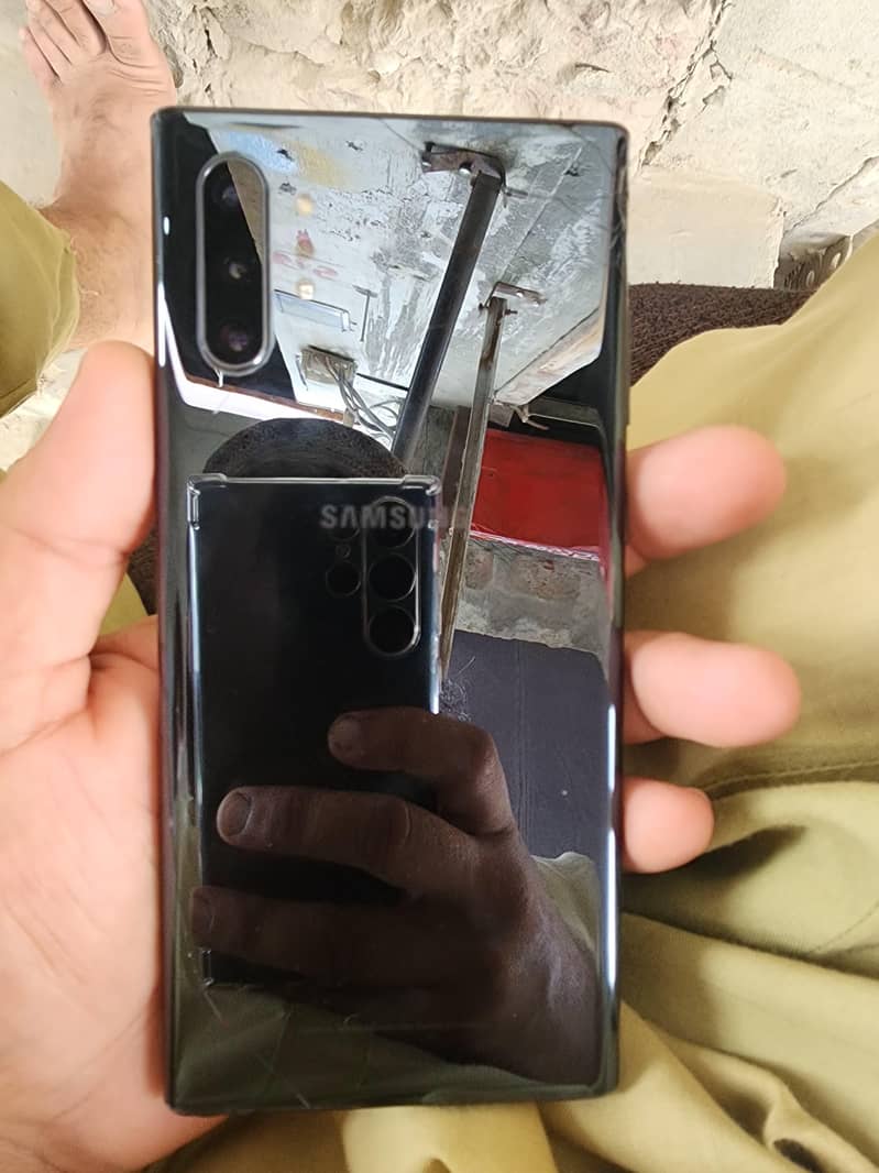 Samsung Mobile Note 10 Plus 1