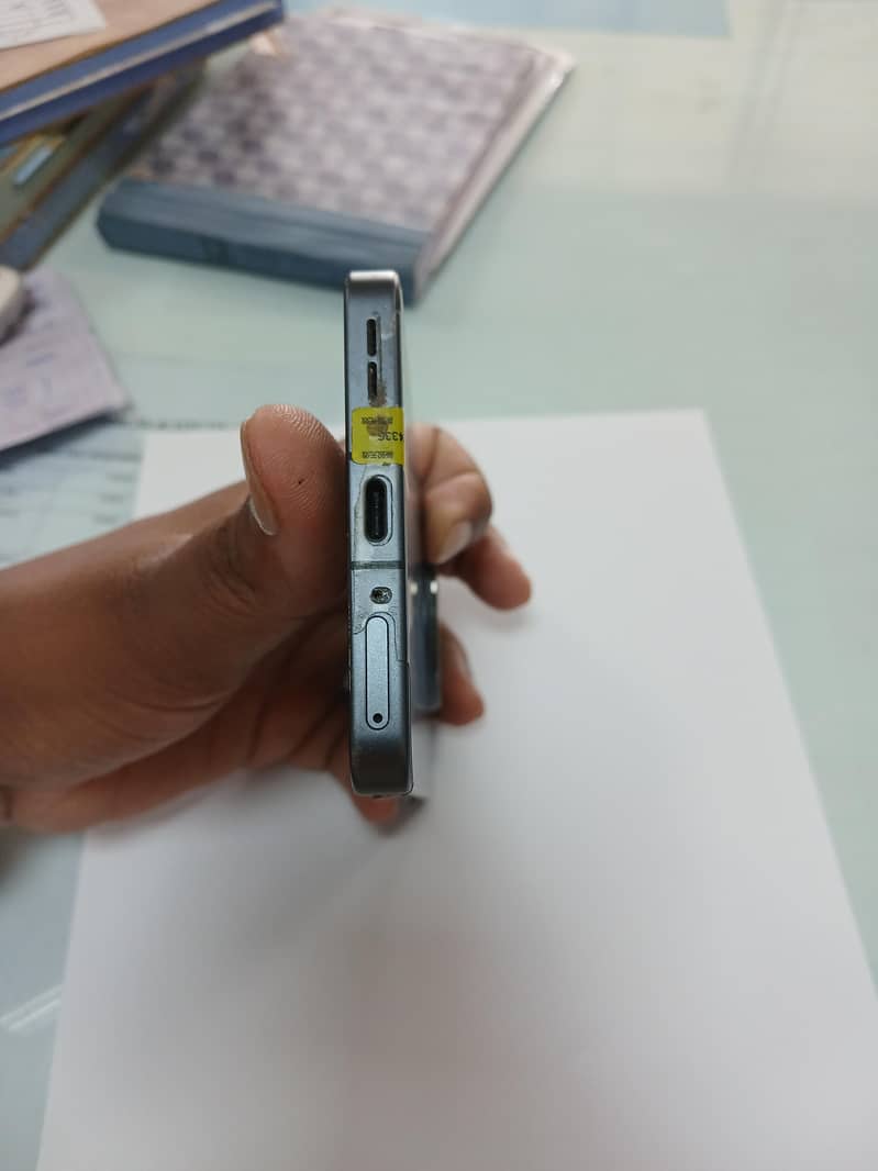 One Plus 13R 4