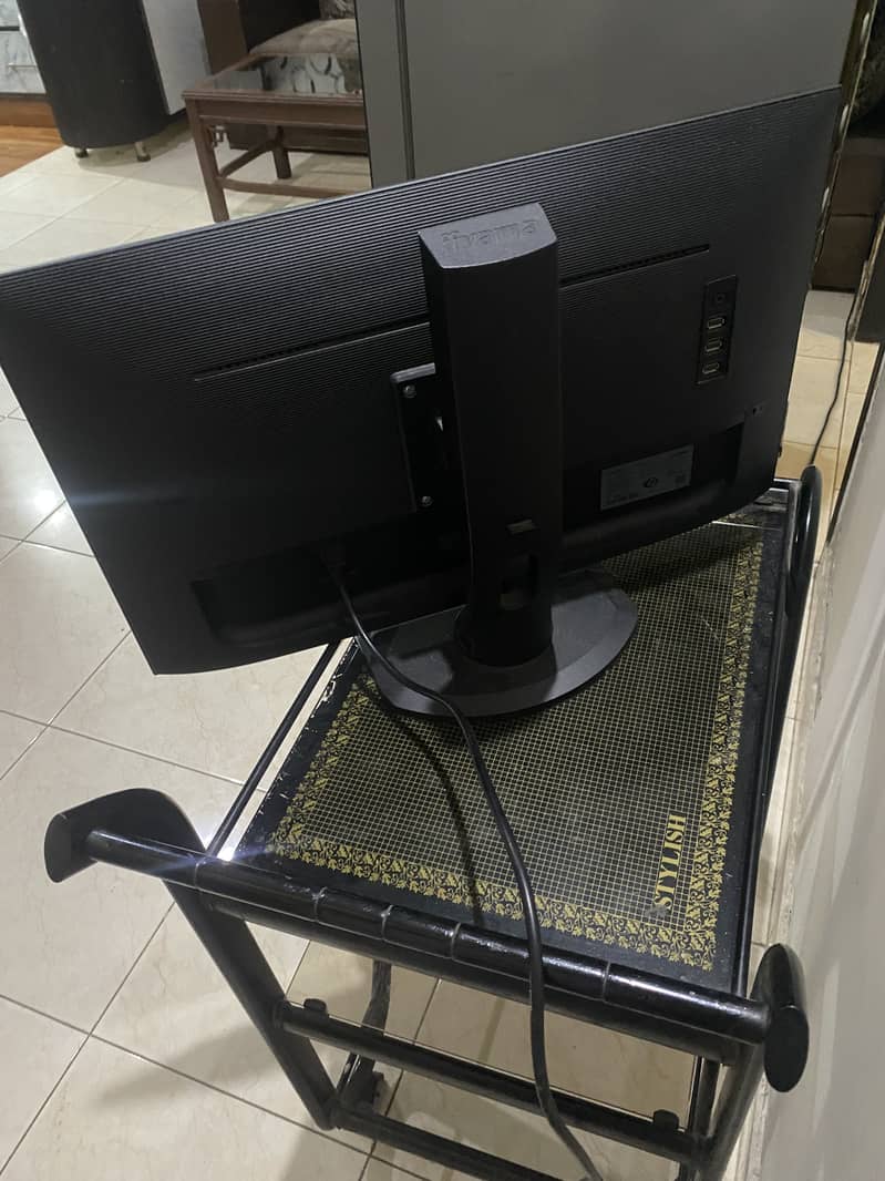 Monitor 1