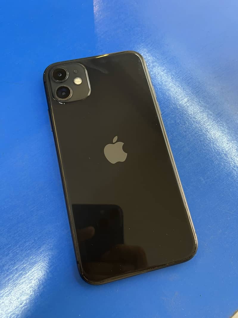 Apple iPhone 11 0