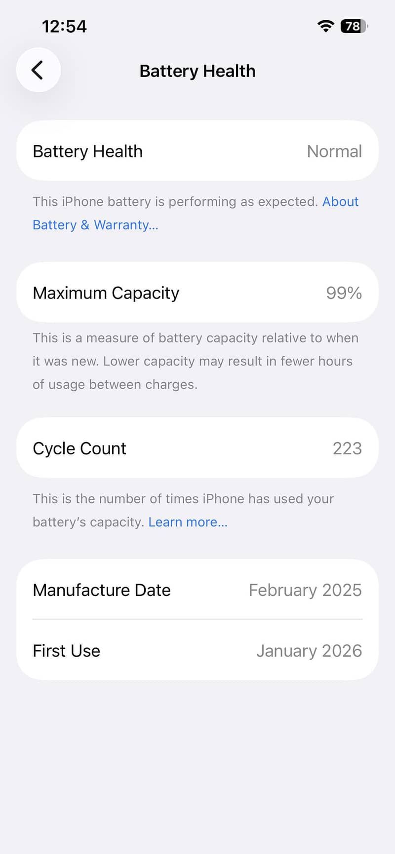 Apple iPhone 16e 6