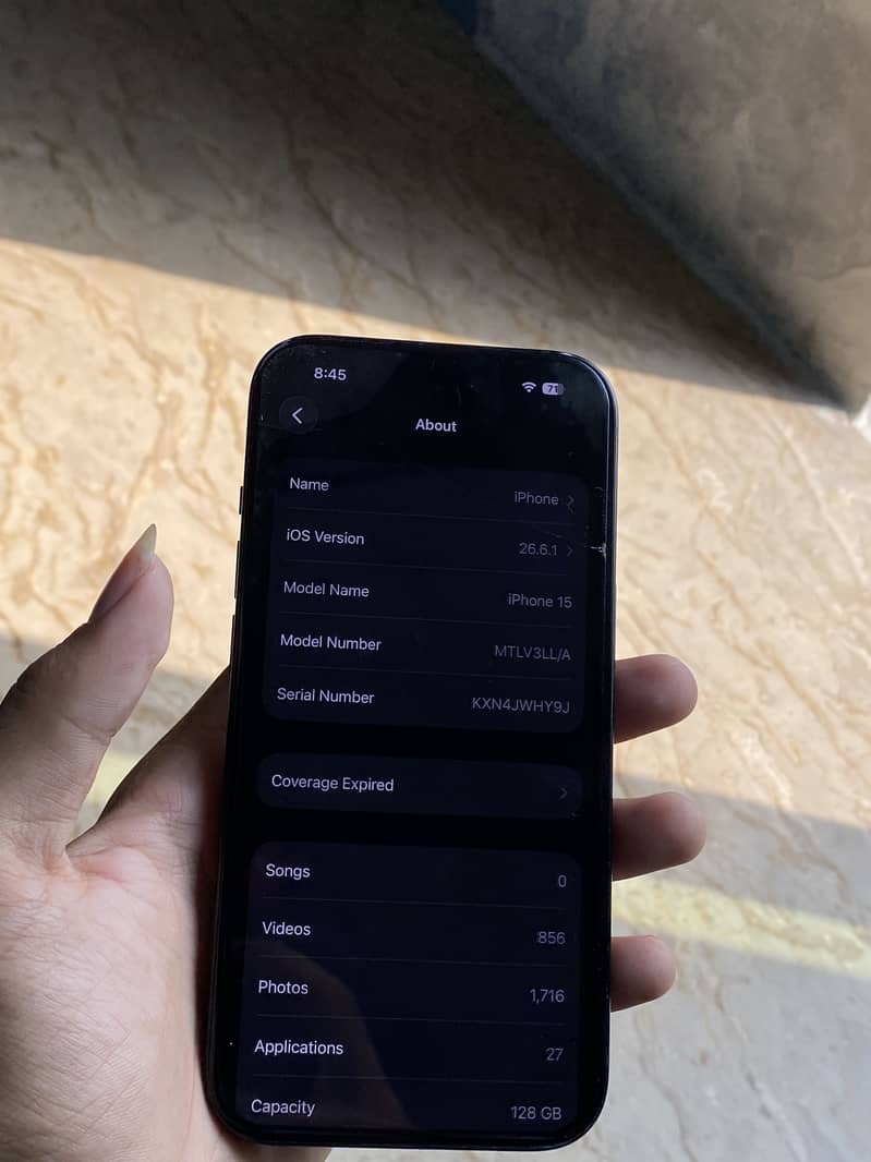 Apple iPhone 15 3