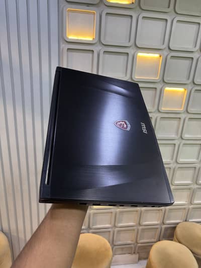 MSI MS16j9 k