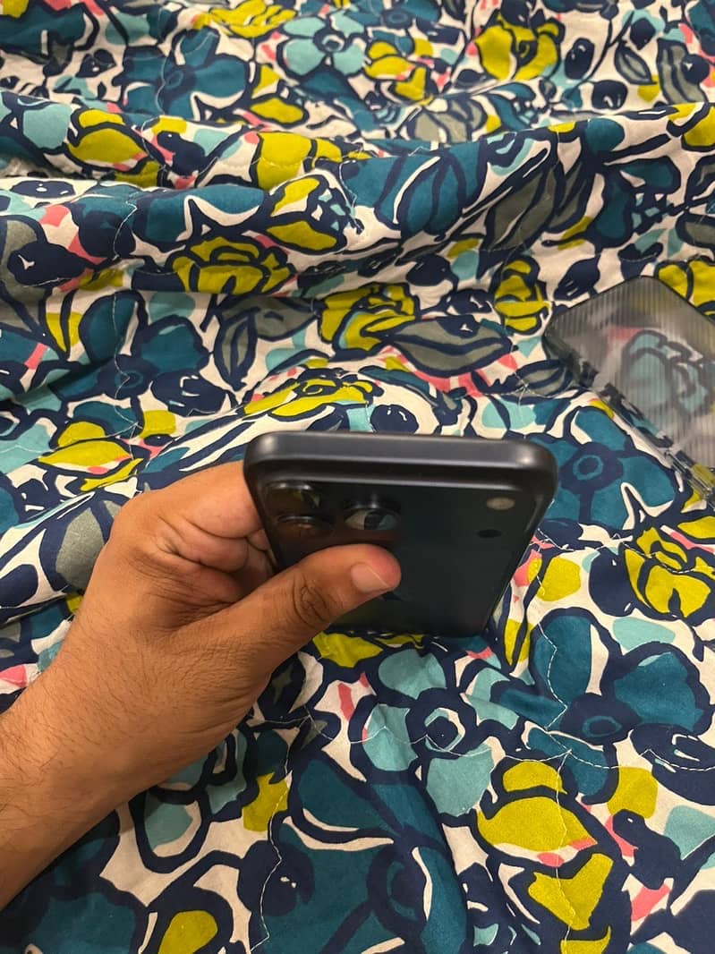 Apple iPhone 17 Pro Max 3