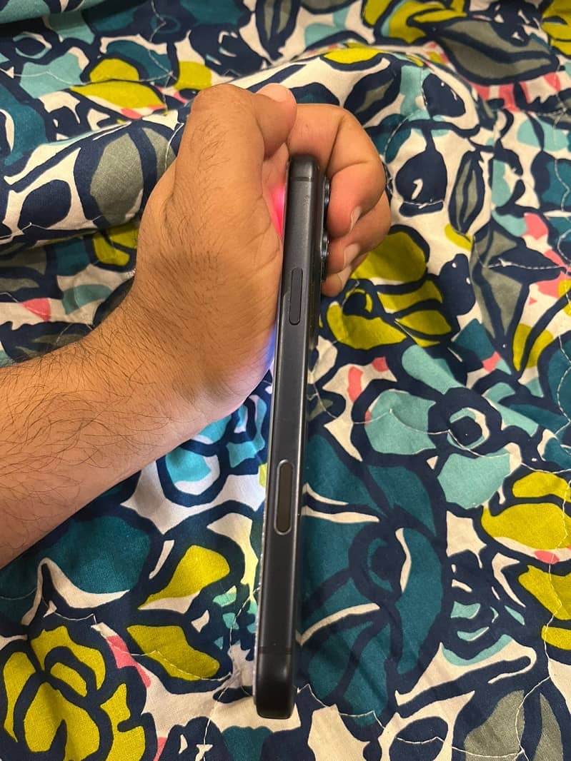 Apple iPhone 17 Pro Max 5