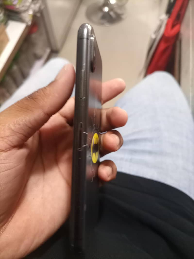Apple iPhone X 1