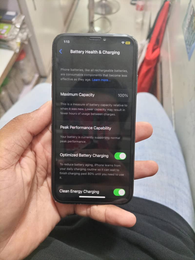 Apple iPhone X 5