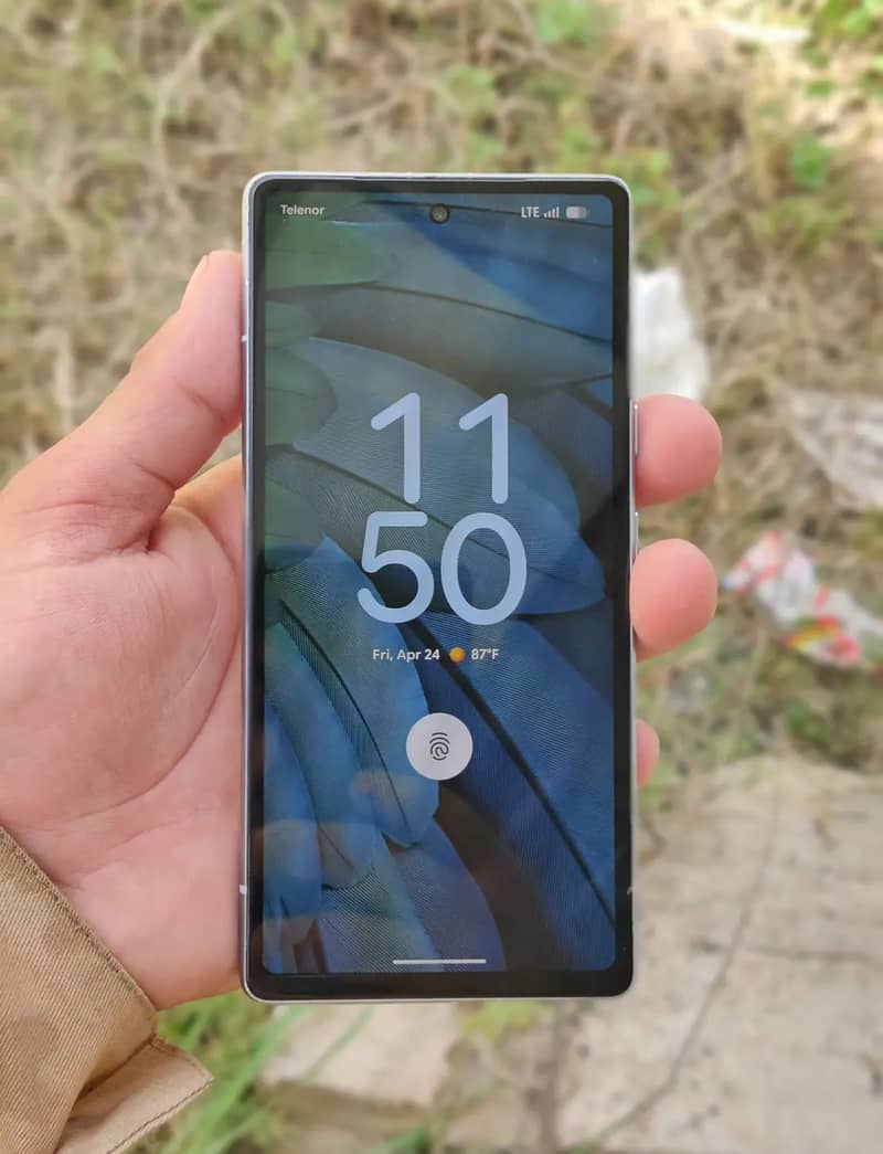 Google Pixel 7a 1