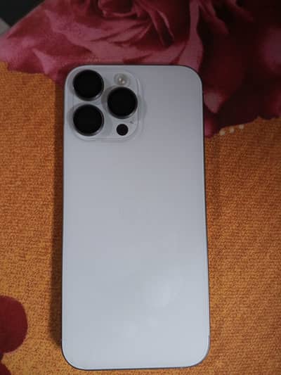 Apple iPhone 16 Pro Max