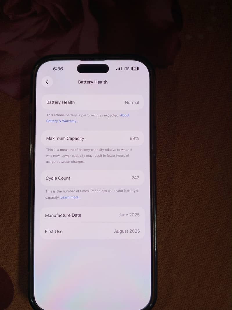 Apple iPhone 16 Pro Max 6