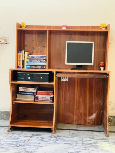 Computer or Study table