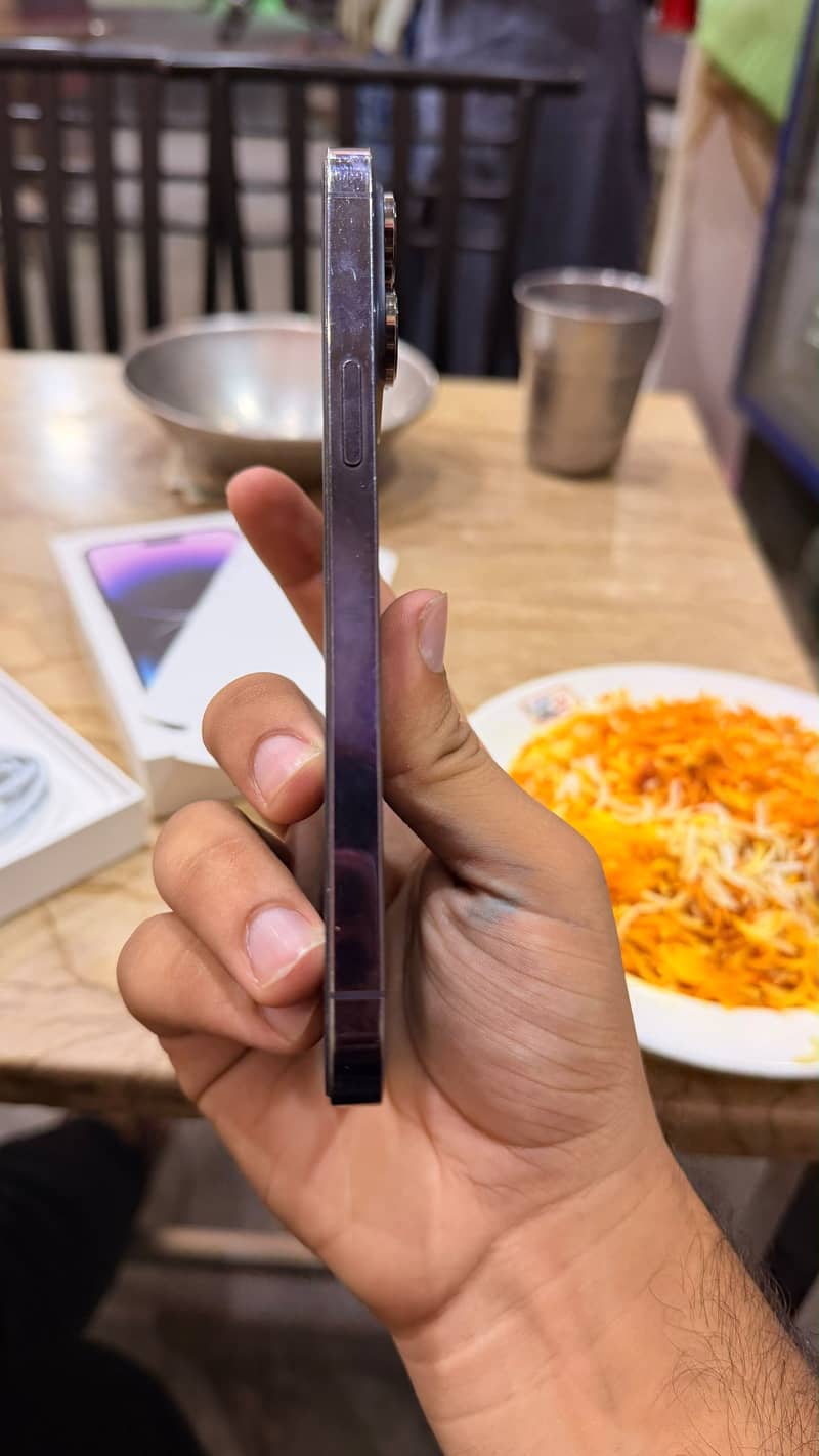 Apple iPhone 14 Pro Max 5
