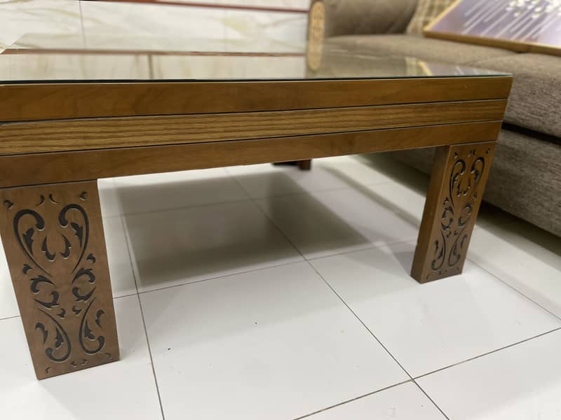 Sofa table 1