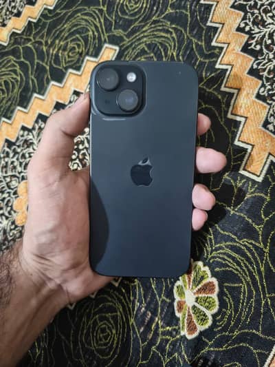Apple iPhone 15