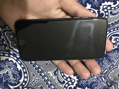 Apple iPhone 8