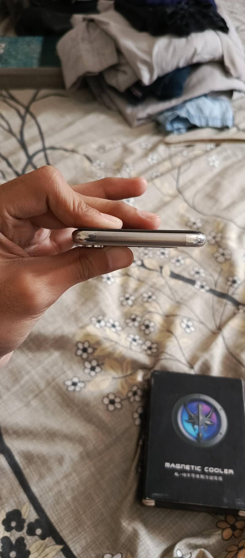 Apple iPhone X 6