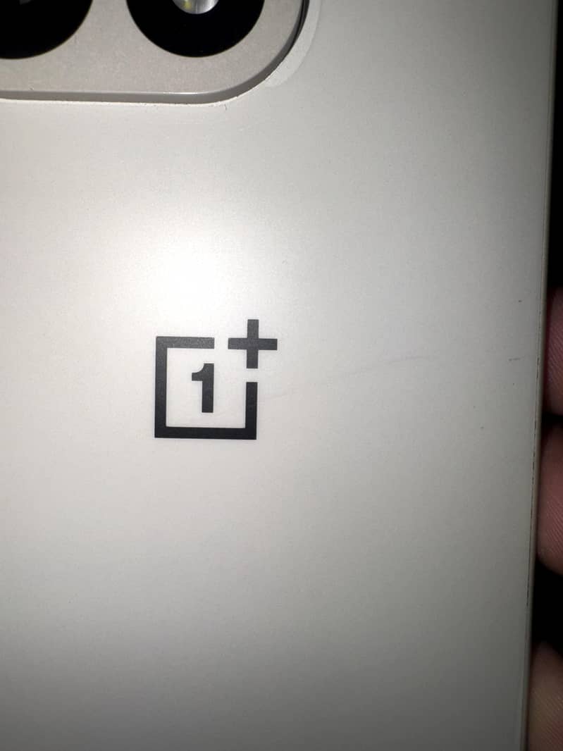 One Plus 15 12